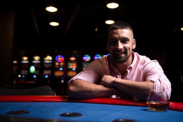 j200 slot live-dealer lobby showing Evolution Gaming table selection and stake filters